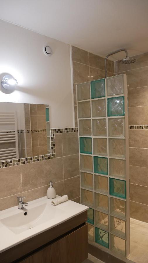 Mas Maurane-Chambre D'Hote Avec Spa Prive Aux Portes D'Arles Tarascon Exterior foto